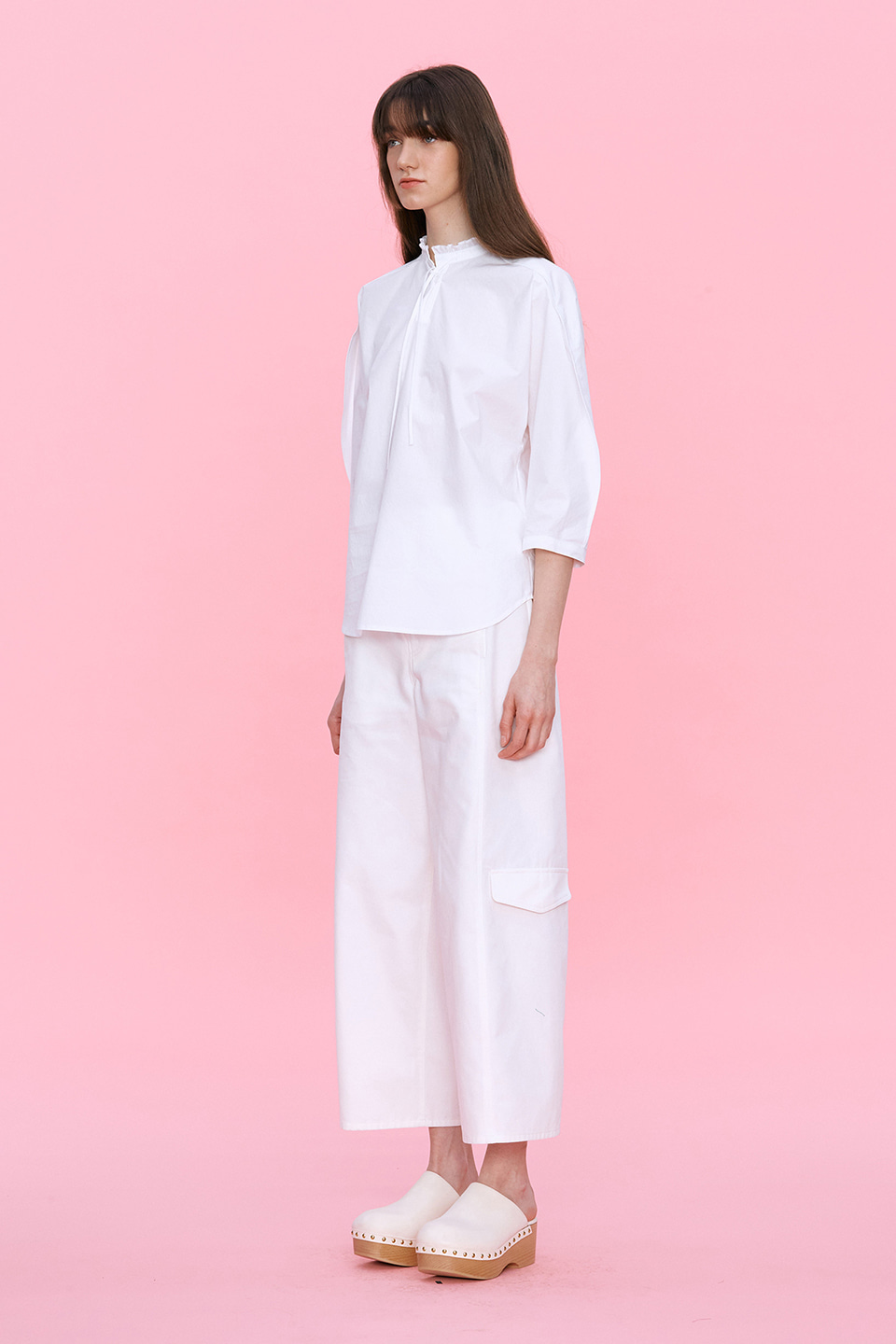 [Outlet] Frill Necked Blouse_WHITE